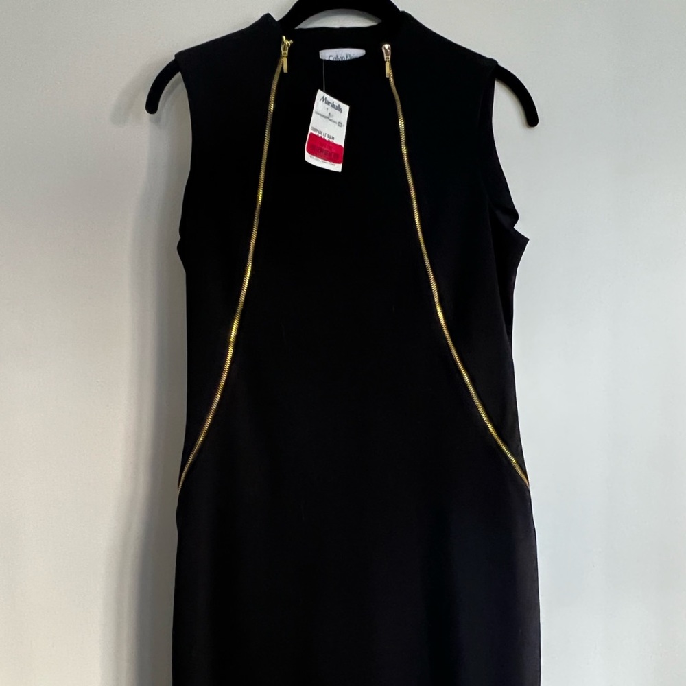 Calvin Klein size 6 never worn NWT